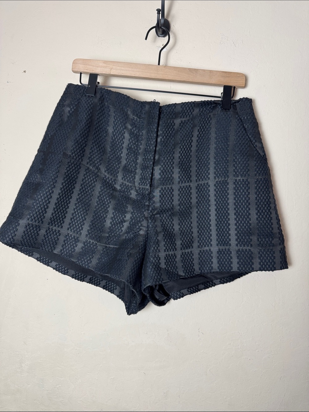 Finders Keepers The Voyager Shorts Black Size Large